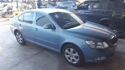 Veículo de Sucata skoda octavia berlina (1z3) 1.6 tdi dpf do ano 2010 alimentado cayc
