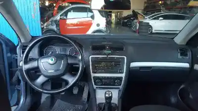 Veículo de Sucata skoda octavia berlina (1z3) 1.6 tdi dpf do ano 2010 alimentado cayc