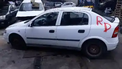 Veículo de Sucata OPEL ASTRA G BERLINA Club do ano 2002 alimentado Z16SE