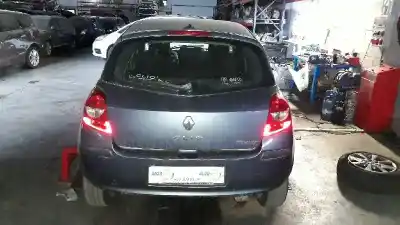 Veículo de Sucata renault clio iii 20 aniversario do ano 2006 alimentado k9k766