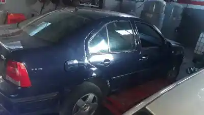 Veículo de Sucata volkswagen bora berlina (1j2) conceptline do ano 1999 alimentado agr