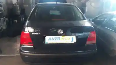 Veículo de Sucata volkswagen bora berlina (1j2) conceptline do ano 1999 alimentado agr