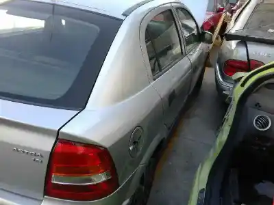 Veículo de Sucata opel astra g berlina club do ano 1999 alimentado x16szr