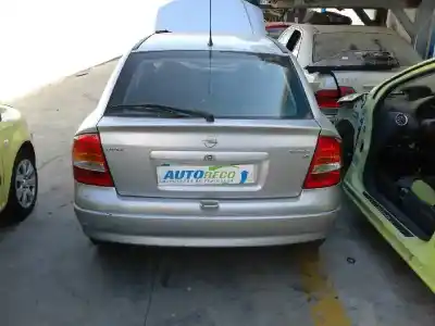 Veículo de Sucata opel astra g berlina club do ano 1999 alimentado x16szr