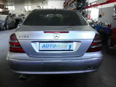 Vehicul casat mercedes                                           clase e (bm 211) berlina                                                                                                                                                                                                                                   om 648.961                                                                                                                                                                                                                                                 al anului 2003 alimentat 648961