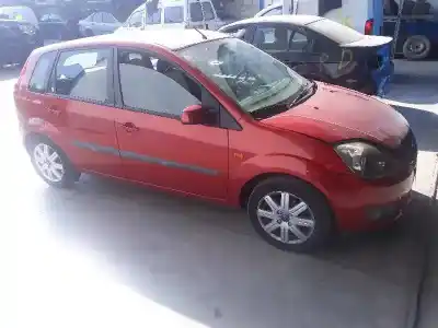 Veículo de Sucata ford fiesta (cbk) ghia do ano 2006 alimentado hhjb