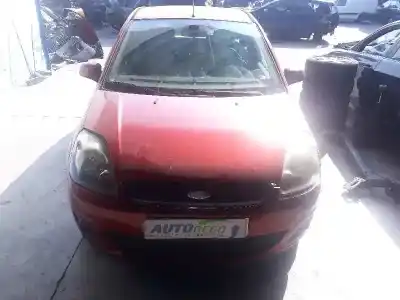 Veículo de Sucata ford fiesta (cbk) ghia do ano 2006 alimentado hhjb