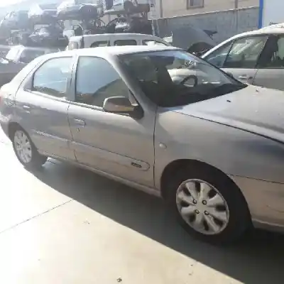 Veículo de Sucata citroen xsara berlina 1.6i 16v premier do ano 2002 alimentado nfu