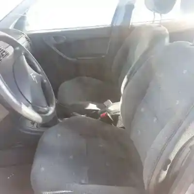 Veículo de Sucata citroen xsara berlina 1.6i 16v premier do ano 2002 alimentado nfu