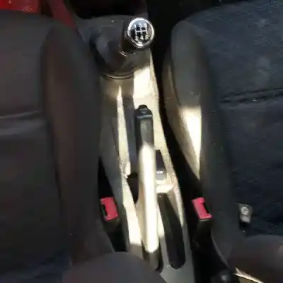 Sloopvoertuig renault clio iii pack authentique van het jaar 2005 aangedreven k9k768