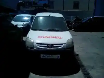 Veículo de Sucata PEUGEOT PARTNER (S2) Combi Plus do ano 2007 alimentado 9HWDV6BTED4