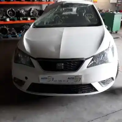 Veículo de Sucata SEAT IBIZA (6J5) Reference do ano 2015 alimentado CAYB