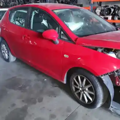 Veículo de Sucata seat ibiza (6j5) reference do ano 2014 alimentado cgpa