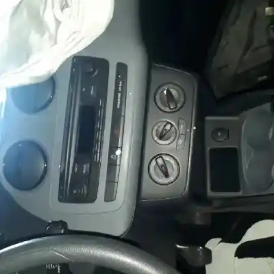 Veículo de Sucata seat ibiza (6j5) reference do ano 2014 alimentado cgpa