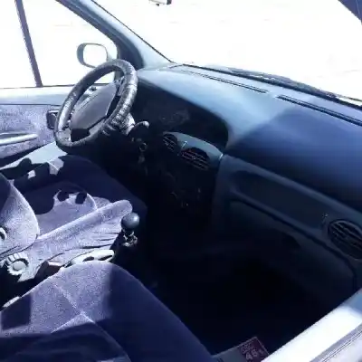 Scrapping Vehicle renault megane i scenic (ja0) 1.6e alize of the year 1999 powered k7m702