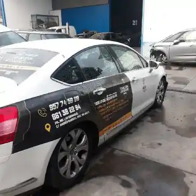 Véhicule à la ferraille citroen c5 berlina millenium de l'année 2010 alimenté rhh