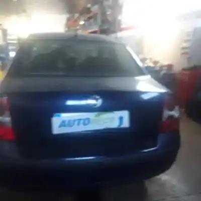 Veículo de Sucata volkswagen passat berlina (3b3) edition do ano 2002 alimentado alz