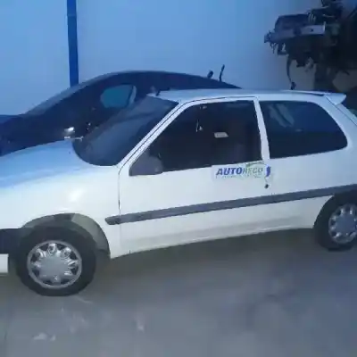 Veículo de Sucata citroen saxo 1.1 seduction do ano 1999 alimentado hfxtu1jp