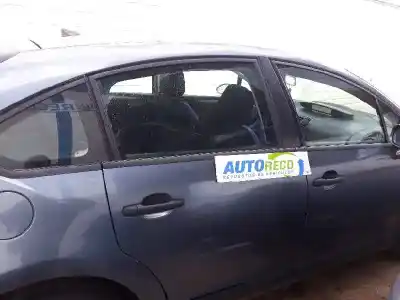 Vehicul casat citroen c4 berlina lx al anului 2007 alimentat 9hx (dv6ated4)