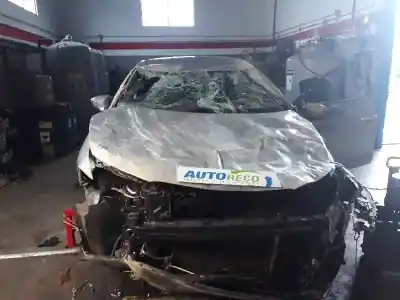 Veículo de Sucata SEAT LEON (5F1) Style do ano 2016 alimentado CXXB