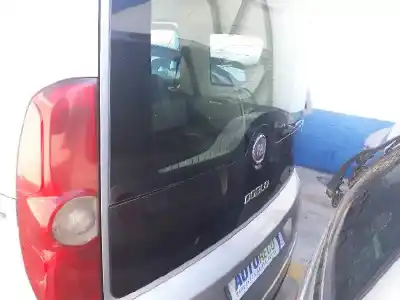 Veículo de Sucata fiat doblo dynamic do ano 2010 alimentado 198a3000