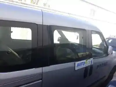 Veículo de Sucata fiat doblo dynamic do ano 2010 alimentado 198a3000