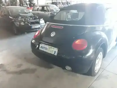 Véhicule à la ferraille VOLKSWAGEN NEW BEETLE CABRIOLET (1Y7) 1.9 TDI de l'année 2004 alimenté AXR