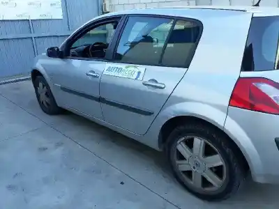 Здавання транспортного засобу renault megane ii berlina 5p confort dynamique року 2005 потужний k9k728