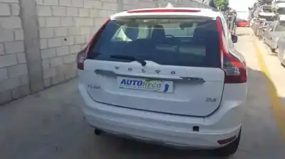 Veículo de Sucata volvo xc60 kinetic 2wd do ano 2015 alimentado d4204t4