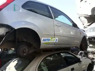 Veículo de Sucata ford fiesta (cbk) 1.4 16v cat do ano 2003 alimentado fxja