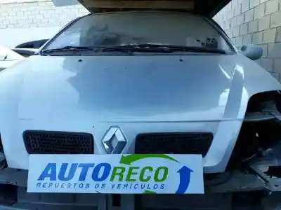 Veicolo di demolizione RENAULT SCENIC (JA..) 1.9 Diesel dell'anno 2002 alimentato F9Q744