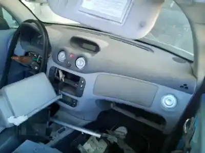 Здавання транспортного засобу citroen c3 pluriel (hb_) 1.4 hdi року 2004 потужний 8hx Здавання транспортного засобу citroen c3 pluriel (hb_) 1.4 hdi року 2004 потужний 8hx