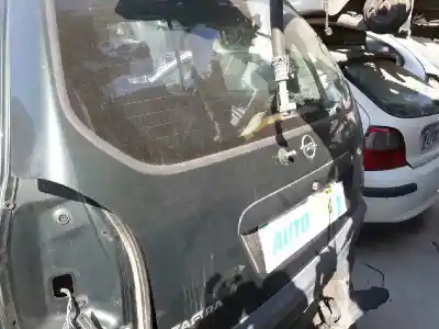 Veicolo di demolizione opel zafira a elegance dell'anno 2002 alimentato y20dth