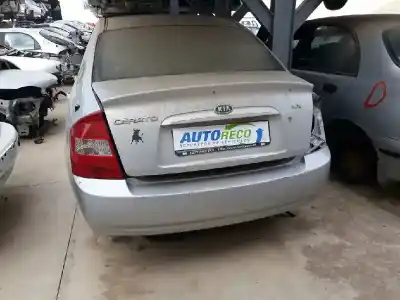 Veículo de Sucata kia cerato 1.6 lx berlina do ano 2006 alimentado g4ed