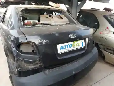 Veicolo di demolizione kia rio 1.4 active dell'anno 2005 alimentato g4ee