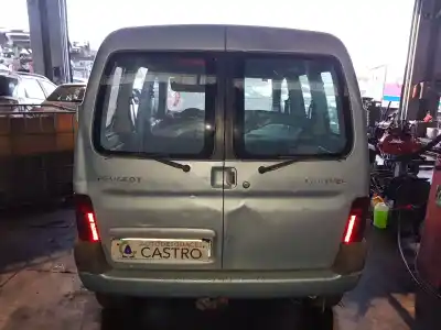 Veículo de Sucata peugeot partner (s2) combi plus do ano 2004 alimentado rhydw10td