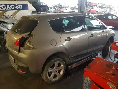 Veículo de Sucata peugeot 3008 confort do ano 2010 alimentado 9hz