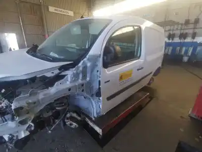 Veicolo di demolizione renault kangoo z.e. maxi 2-sitzer dell'anno 2020 alimentato 5aq60