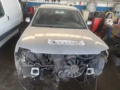 Veículo de Sucata VOLKSWAGEN PASSAT BERLINA (3B3) 1.9 TDI do ano 2001 alimentado AVF