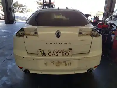 Veicolo di demolizione renault laguna iii bose edition dell'anno 2014 alimentato m9r857