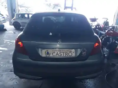 Veicolo di demolizione PEUGEOT 207 Confort dell'anno 2007 alimentato 8HZ