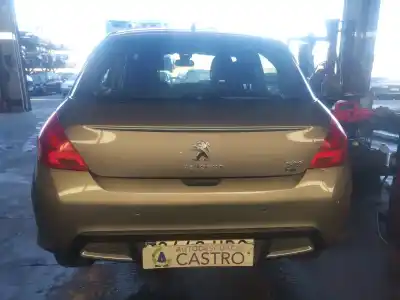 Veículo de Sucata PEUGEOT 308 Active do ano 2013 alimentado 9HD