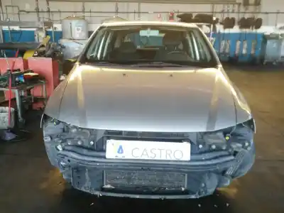 Veicolo di demolizione fiat stilo (192) 1.9 jtd / 1.9 jtd 115 active dell'anno 2003 alimentato 192a1000