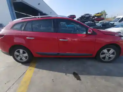 Veículo de Sucata renault megane iii sport tourer expression do ano 2010 alimentado k9k832