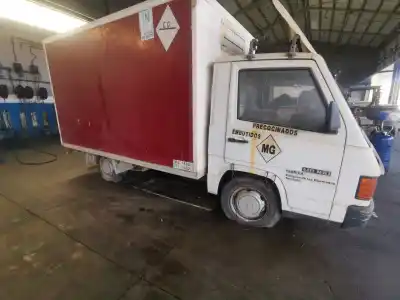 Veículo de Sucata mercedes-benz mb 120 d 2.4 do ano 1988 alimentado 616963