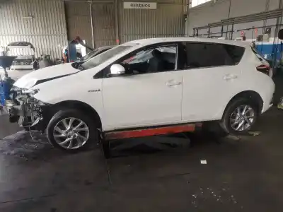 Hurda Aracı toyota auris 1.8 16v (híbrido) yılın 2016 güçlü 2zr