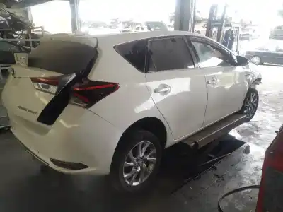 Hurda Aracı toyota auris 1.8 16v (híbrido) yılın 2016 güçlü 2zr