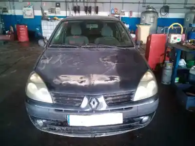 Здавання транспортного засобу RENAULT CLIO II FASE II (B/CB0) Community року 2004 потужний K9K704