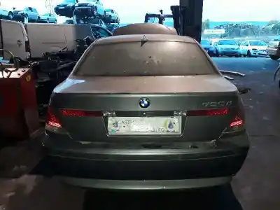 Veículo de Sucata bmw serie 7 (e65/e66) 3.0 turbodiesel cat do ano 2004 alimentado m57n2306d2