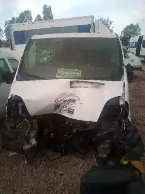 Veículo de Sucata RENAULT TRAFIC COMBI (AB 4.01) 2.0 dCi Diesel FAP CAT do ano 2014 alimentado M9R782